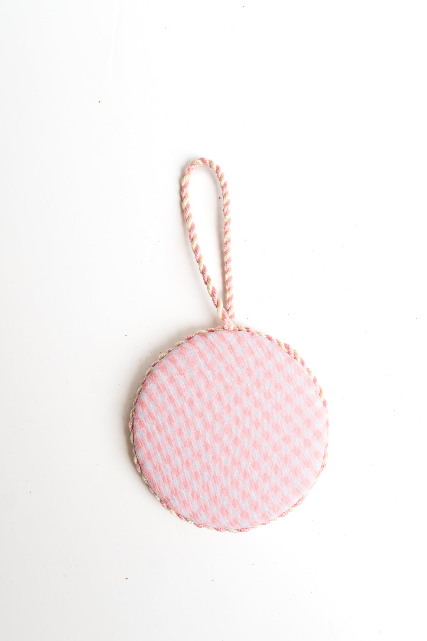 Round Ornament Finishing