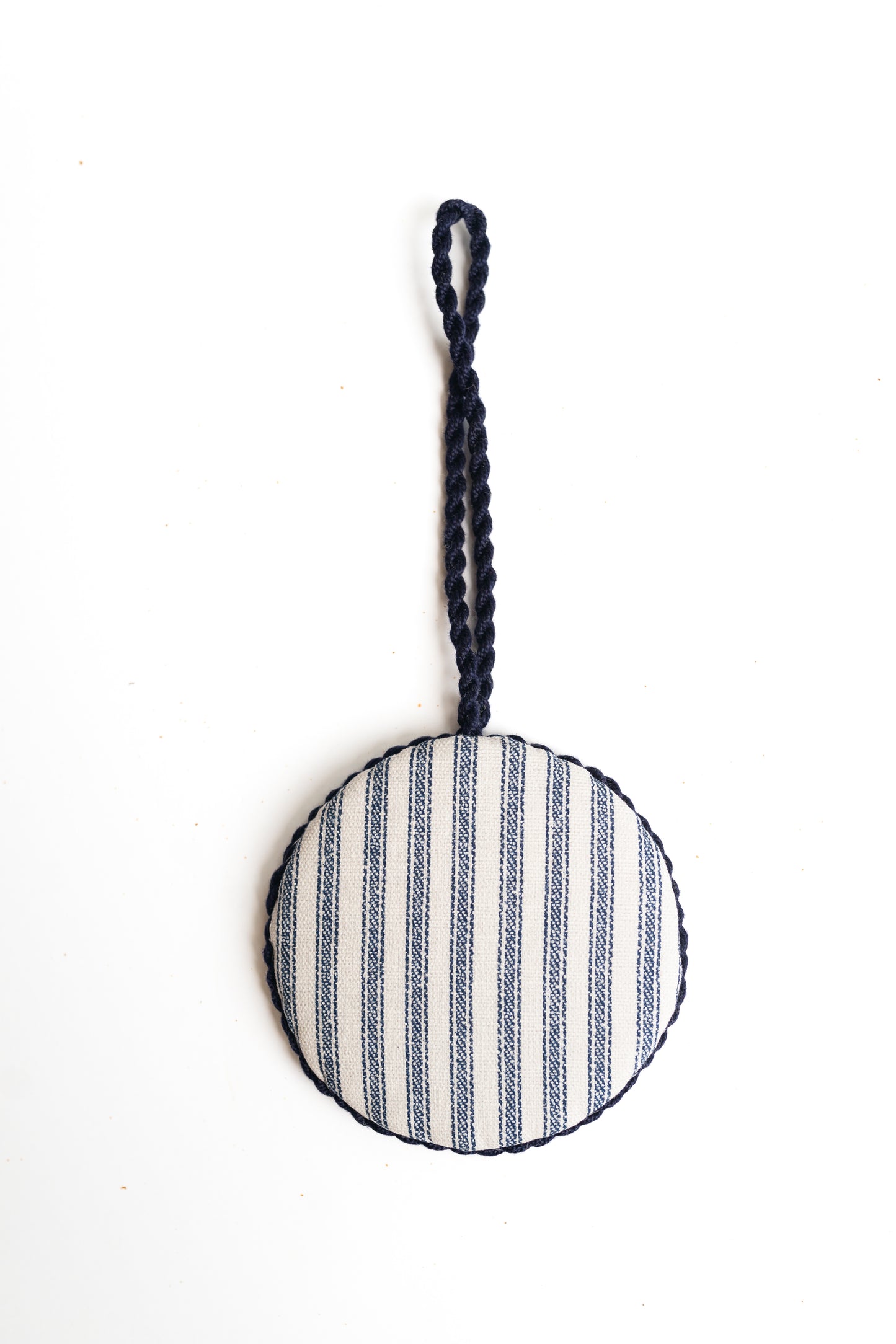 Round Ornament Finishing