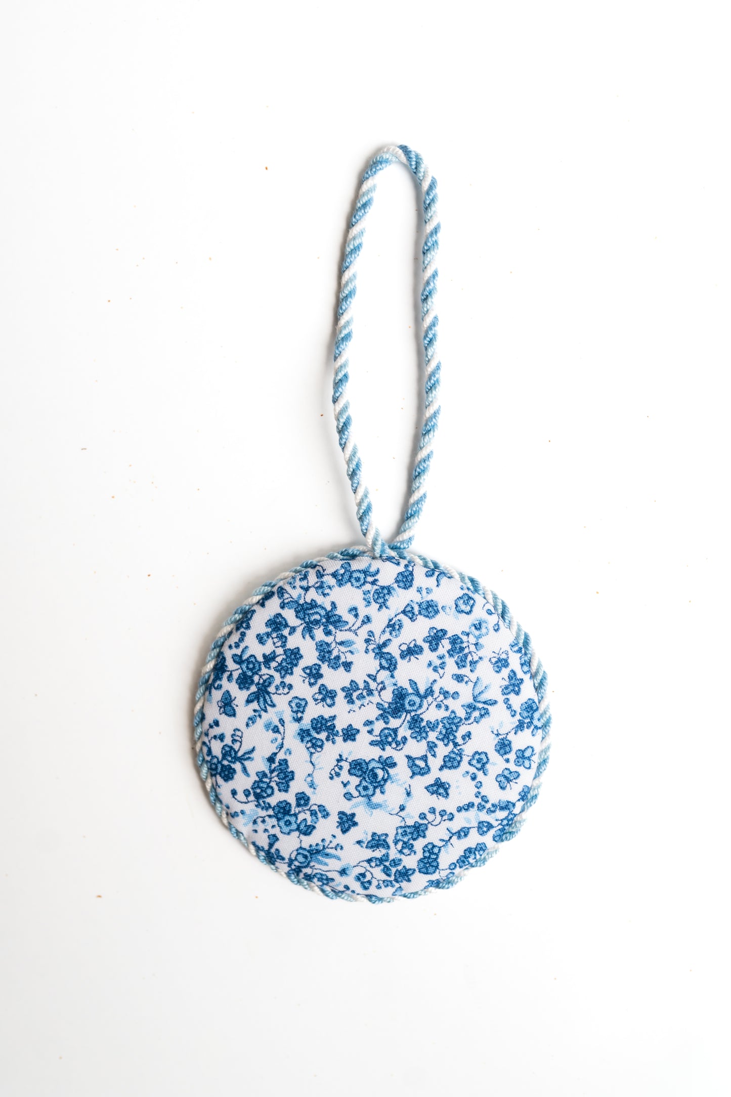 Round Ornament Finishing